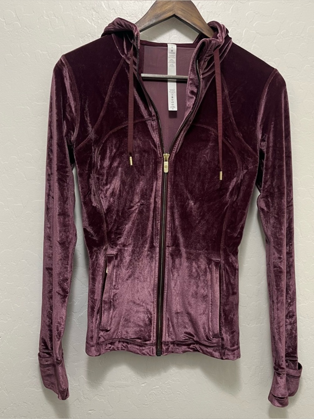 Lululemon Define Hooded Velvet Jacket Sz 6 / Hip Length